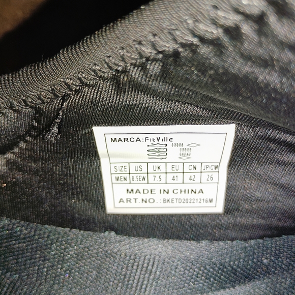 Men's slip ons - Picture 3 of 3